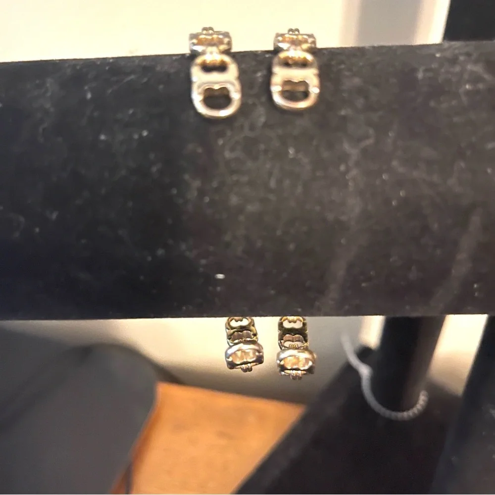 - Tory Burch- Gemini Link Bracelet in Silver, EUC